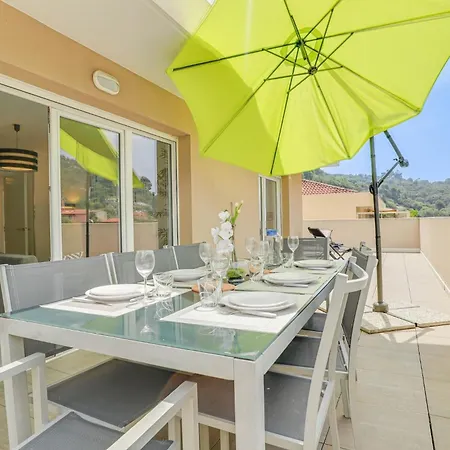 Spacieux Rooftop Parking, Terrasse Ensoleillee Menton Exterior foto