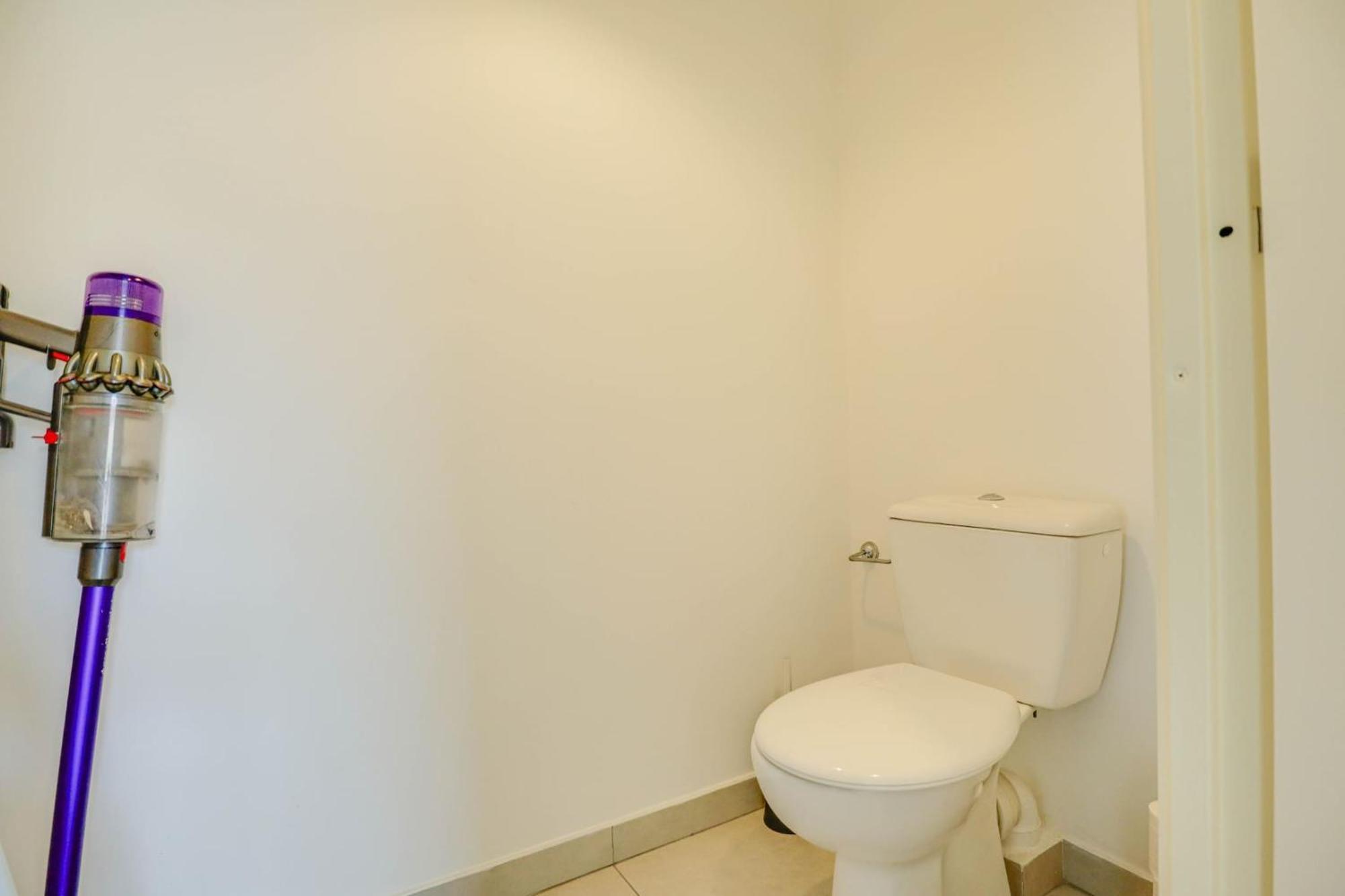 Spacieux Rooftop Parking, Terrasse Ensoleillee Appartement *